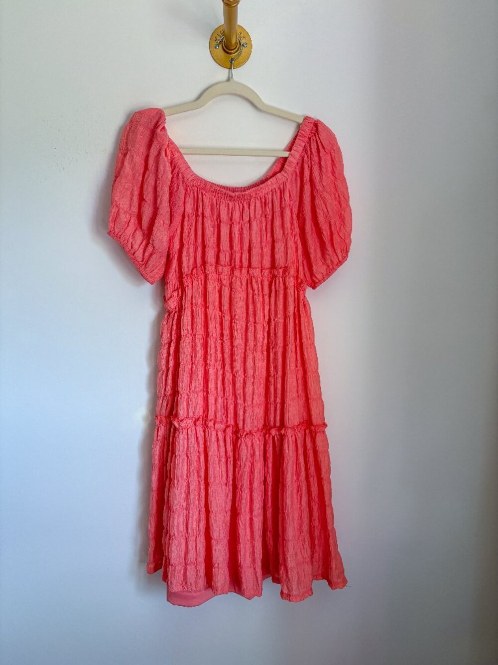 Umgee Coral Textured Mini Dress 🍉 | Puff Sleeve Tiered Babydoll (M)